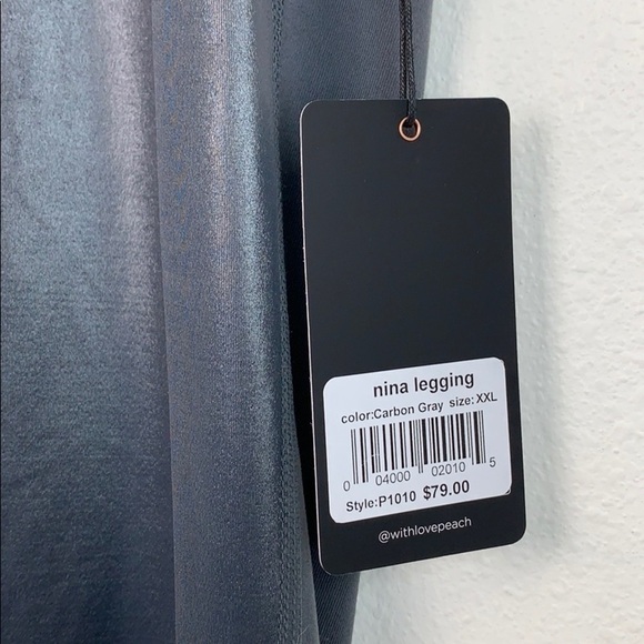 NWT Peach: satin finish front, matt on the backside, med. compression leggings - Picture 3 of 8